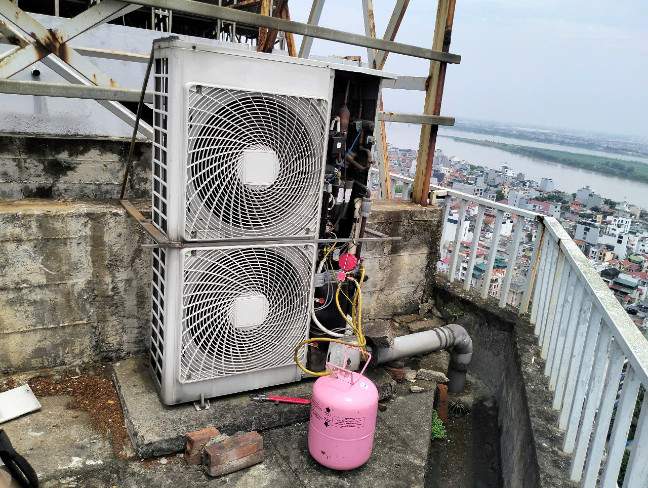 Dịch vụ sủa điều hòa LG tại Phù Đổng nhanh chóng 